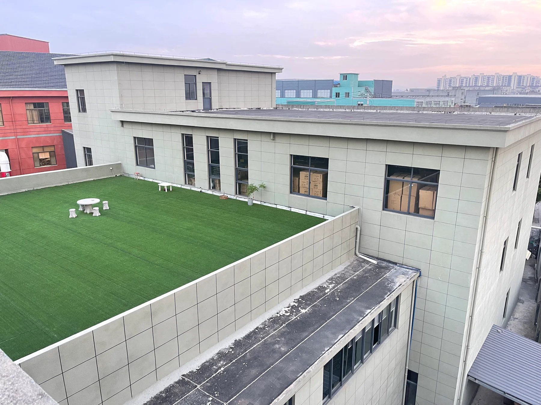 Exterior view of the supplied facility photograph